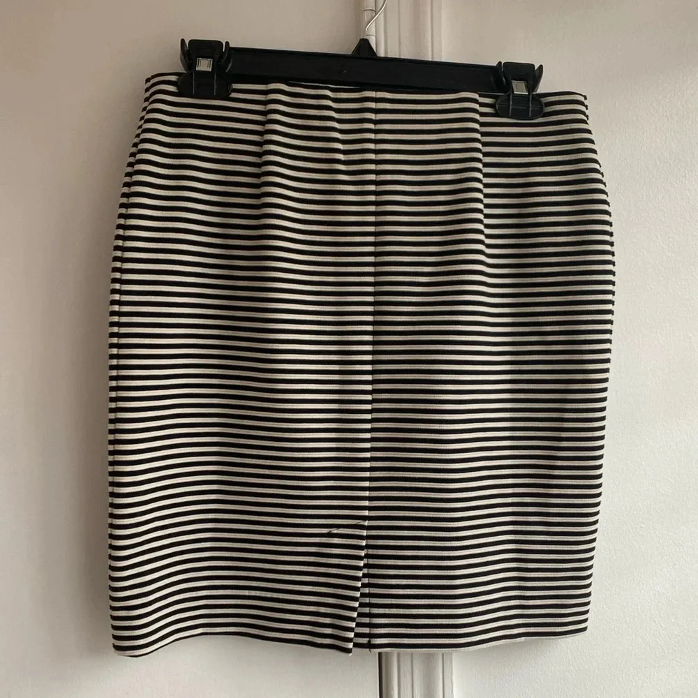 J. Jill Black White Striped Stretch Knit Pencil Skirt Size XS Petite